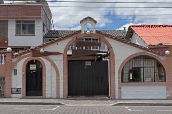 Hostal El Parque Tababela