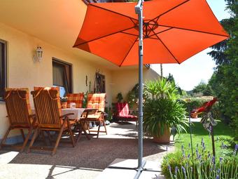 Cozy Apartment In Arnschwang With Garden, Terrace, Barbecue