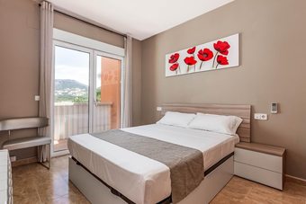 Charming 4-bed Villa In Denia