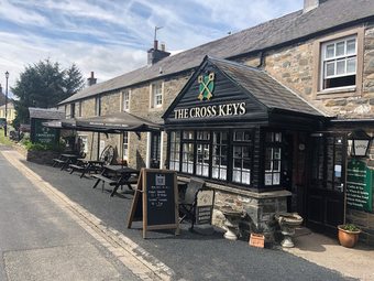 Hotel Cross Keys
