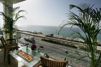 Ramada By Wyndham Beach Hotel Ajman