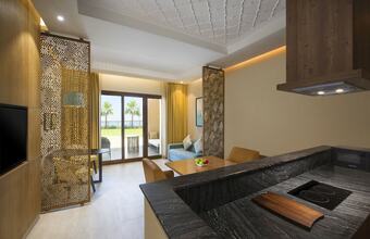 Hotel Doubletree By Hilton Resort & Spa Marjan Island