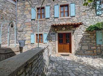 Villa Petehi