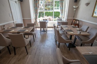 The Corner House Hotel Gatwick