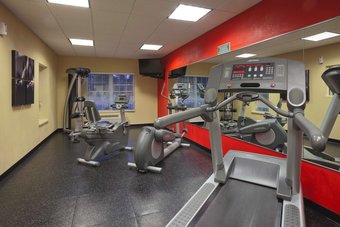 Hotel Country Inn & Suites By Radisson, Cortland, Ny