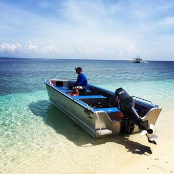 Hotel Sandingan Dive Resort