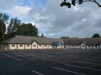 Hotel Raglan Lodge