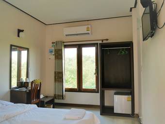 Hotel Pattana Resort