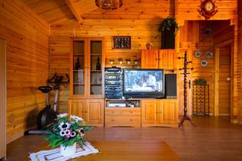 106354 - House In Dumbr�a