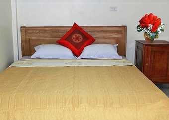 Hotel Hoa Chau