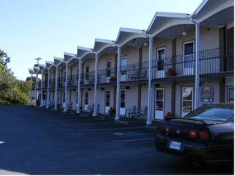 Wheelhouse Motel