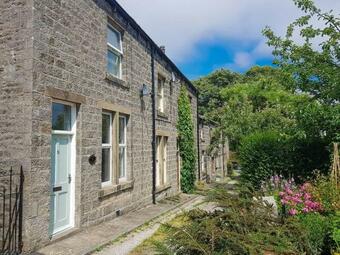 Poppy Cottage