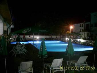 Edi Hotel