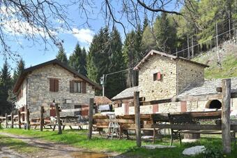 Hotel Alpe Di Sala