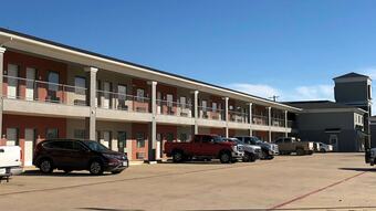 Hotel Executive Inn & Suites Joaquin