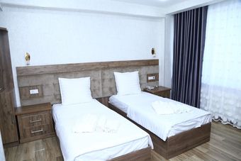 Oydin Plaza Hotel