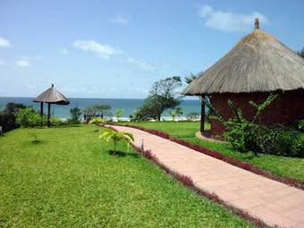 Leo's Beach Hotel