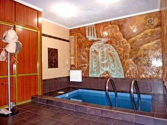 Hotel Dykyi Med