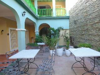 Hotel E La Calesa