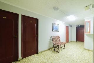 Hotel Tone