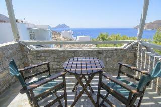 Yperia Hotel