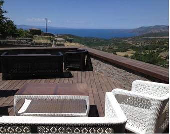 Assos Sunset Hotel