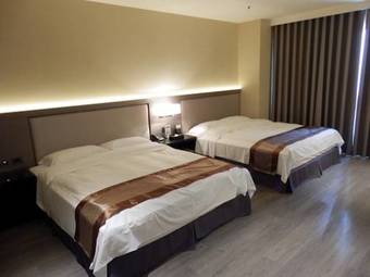 Grand Crystal Hotel