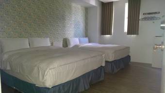 J-hotel