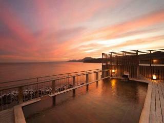 Hotel Senoumi