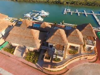 Hotel Boutique Grand Marina Kinuh