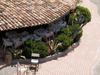Hotel Porto Pirgos