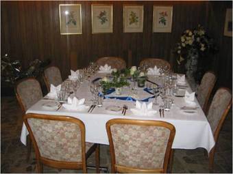 Hotel R�ssli