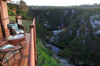 The Fernery Lodge & Chalets