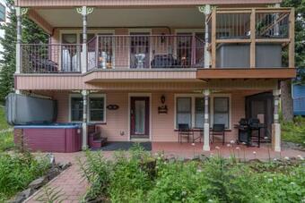 Chakra Chalet