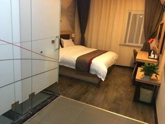 Thank Inn Plus Hotel Anhui Tongling Hengda Lvzhou Residential Area