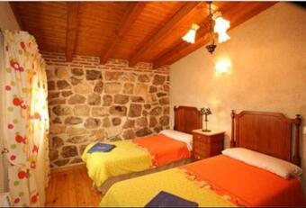 �vila Rural Casa Rural Fanega I