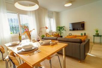 San Sebastian Apartment With Patio By Hello Apartments Sitges