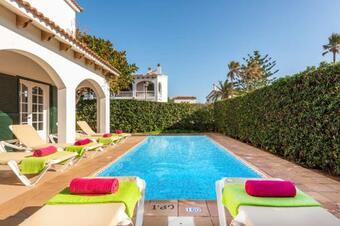 Sunflower 3 Bedroom Villa, Cala Blanca