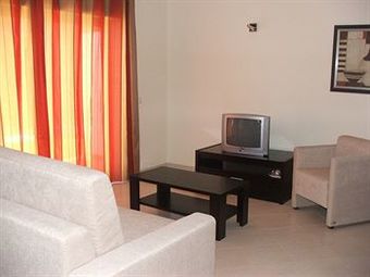 Vilas Jardins De Pera By Ava