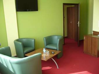 Mhotel
