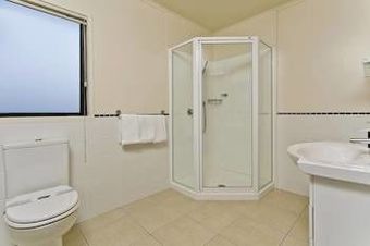 Ballinor Motor Inn