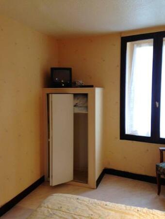 Apartment With 2 Bedrooms In Neris Les Bains With Wifi