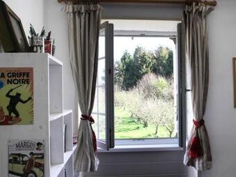 G�te Saint-broladre, 4 Pi�ces, 4 Personnes - Fr-1-538-127