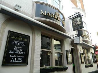 Hostal The Market Inn