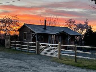 Gate House Lodge, A Bespoke Lodge On A Working Farm!