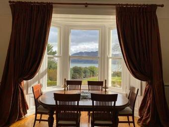 Bed & Breakfast Sennen House
