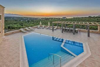 Villa Aria