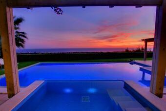 Sarlata Villas