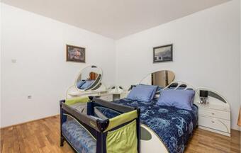 Amazing Apartment In Matulji W/ Wifi And 1 Bedrooms