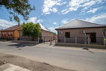 Ivanhoe Apartman